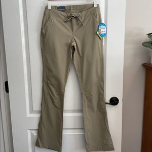 NWT Columbia Active Boot Cut Pant